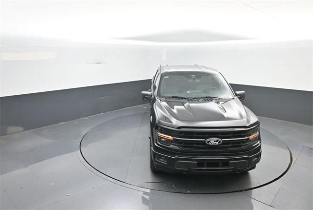 new 2025 Ford F-150 car, priced at $61,562