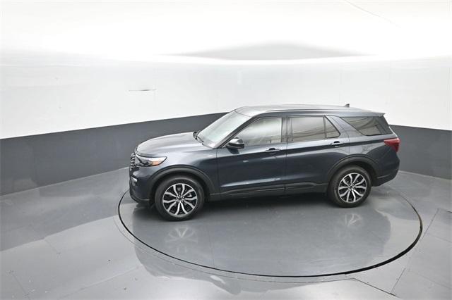 used 2022 Ford Explorer car, priced at $29,794