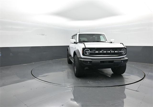 new 2025 Ford Bronco car, priced at $60,416