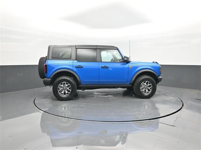 new 2024 Ford Bronco car, priced at $60,827