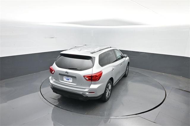 used 2020 Nissan Pathfinder car, priced at $18,176