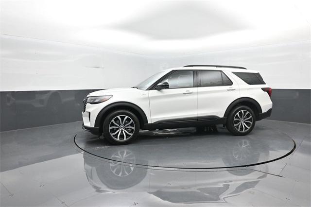 new 2025 Ford Explorer car, priced at $49,519