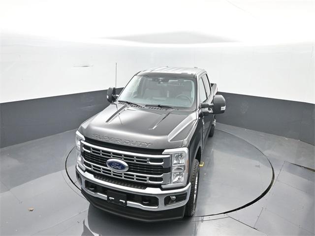 new 2024 Ford F-250 car, priced at $55,995