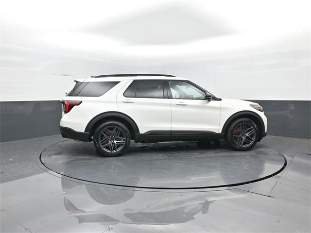 new 2025 Ford Explorer car, priced at $57,903