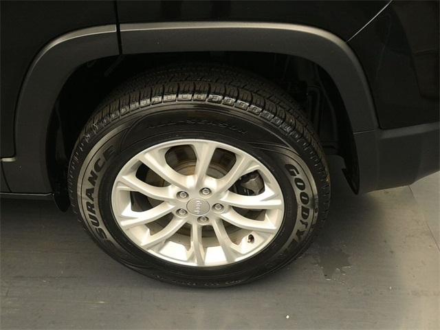 used 2020 Jeep Cherokee car, priced at $17,516