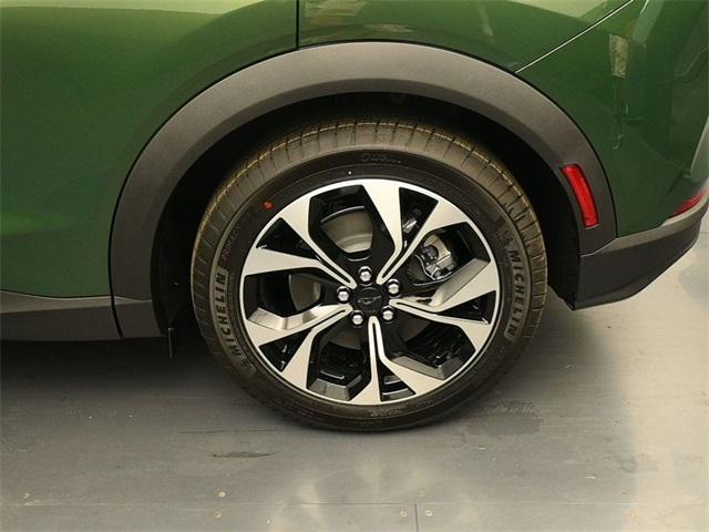 new 2025 Ford Mustang Mach-E car