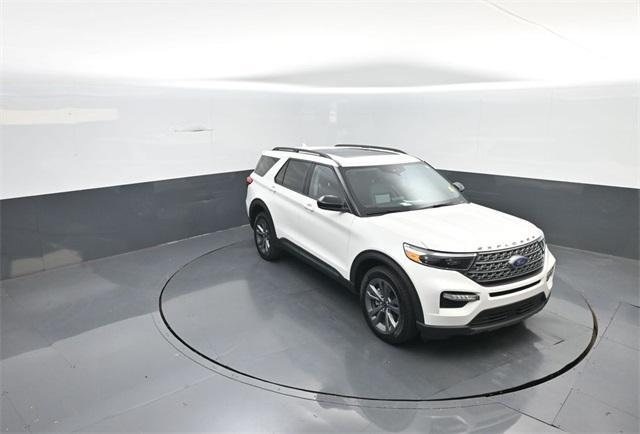 used 2022 Ford Explorer car, priced at $32,114