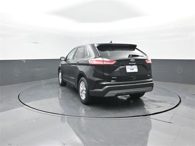 used 2024 Ford Edge car, priced at $30,798