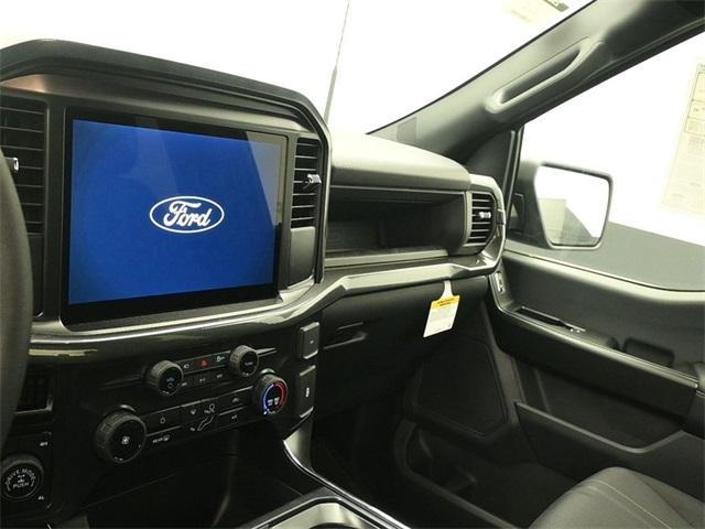 new 2025 Ford F-150 car, priced at $46,940