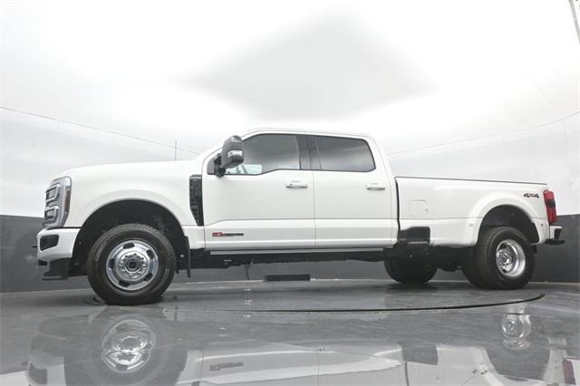 new 2025 Ford F-350 car