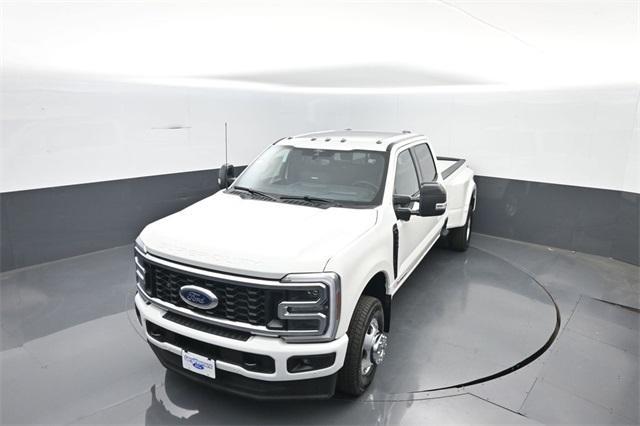 new 2025 Ford F-350 car