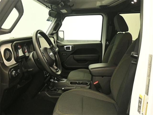 used 2025 Jeep Gladiator car, priced at $39,919