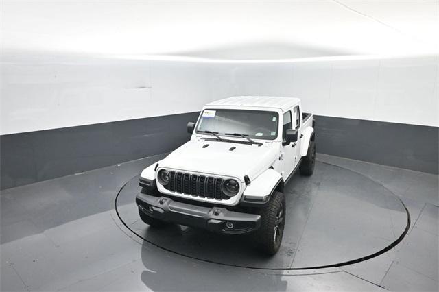 used 2025 Jeep Gladiator car, priced at $39,919