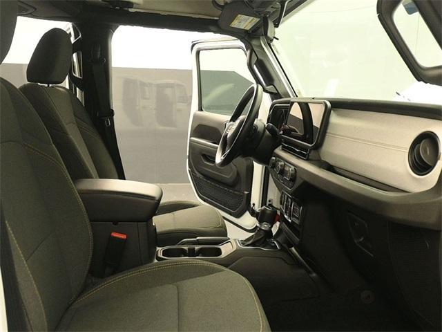 used 2025 Jeep Gladiator car, priced at $39,919