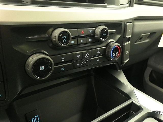 new 2025 Ford F-250 car, priced at $67,140
