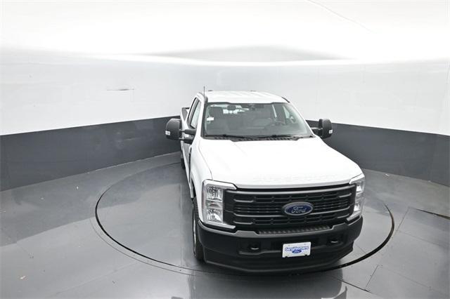 new 2025 Ford F-250 car, priced at $53,465