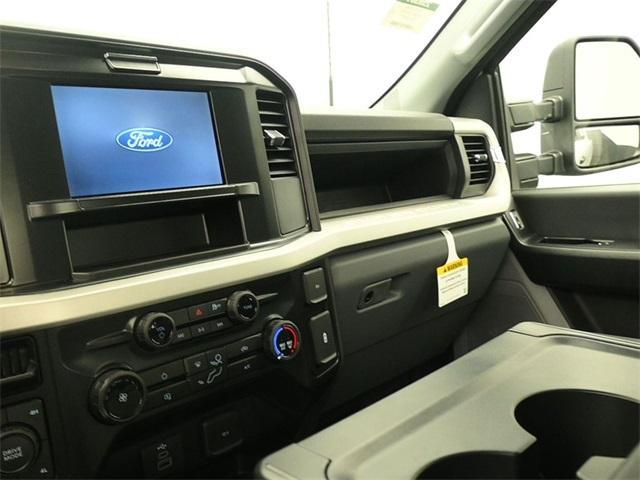 new 2025 Ford F-250 car, priced at $53,465