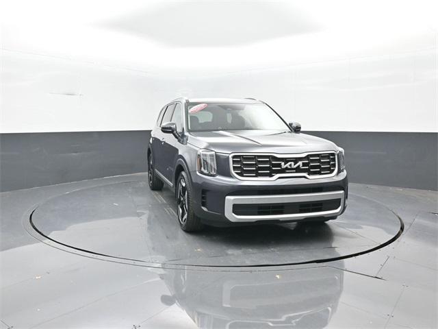 used 2024 Kia Telluride car, priced at $39,499