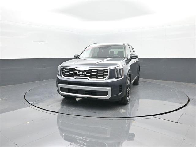 used 2024 Kia Telluride car, priced at $39,499