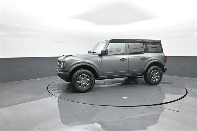 new 2025 Ford Bronco car, priced at $41,620