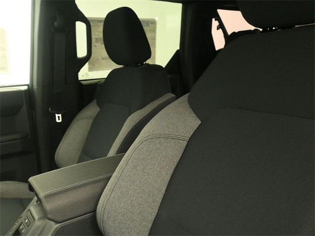 new 2025 Ford Bronco car, priced at $41,620