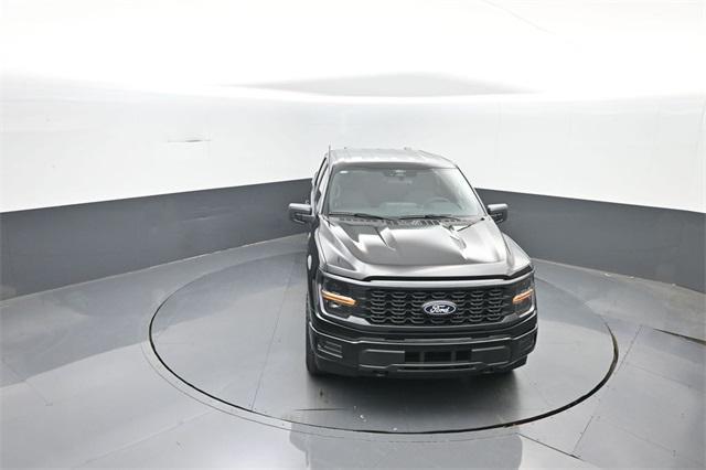 new 2025 Ford F-150 car, priced at $50,489