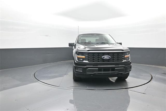 new 2025 Ford F-150 car, priced at $50,489