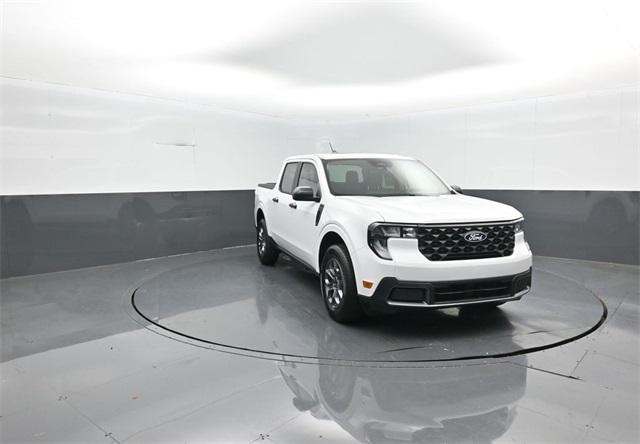 new 2025 Ford Maverick car, priced at $32,717