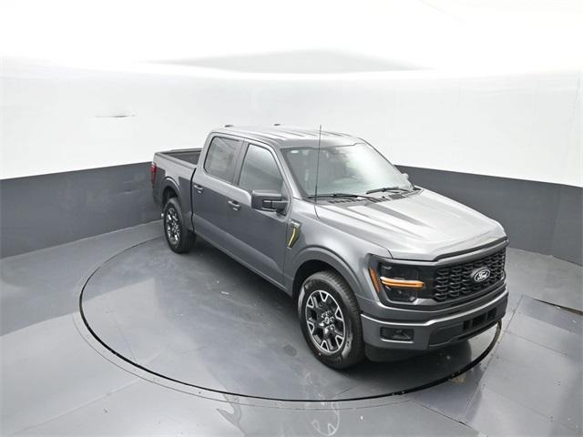 new 2024 Ford F-150 car, priced at $46,098