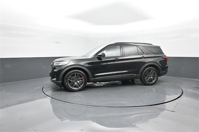 new 2025 Ford Explorer car, priced at $56,661