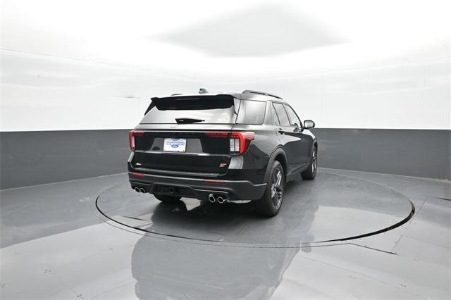 new 2025 Ford Explorer car, priced at $56,661