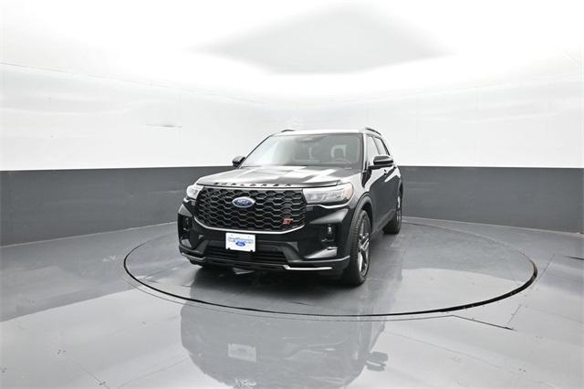 new 2025 Ford Explorer car, priced at $56,661