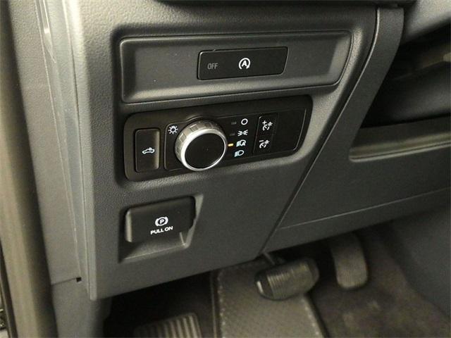 new 2025 Ford F-150 car, priced at $50,489