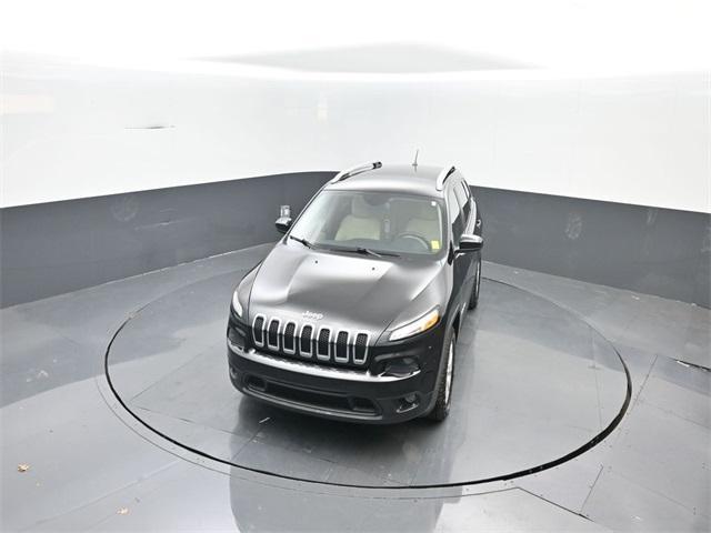 used 2015 Jeep Cherokee car, priced at $10,176