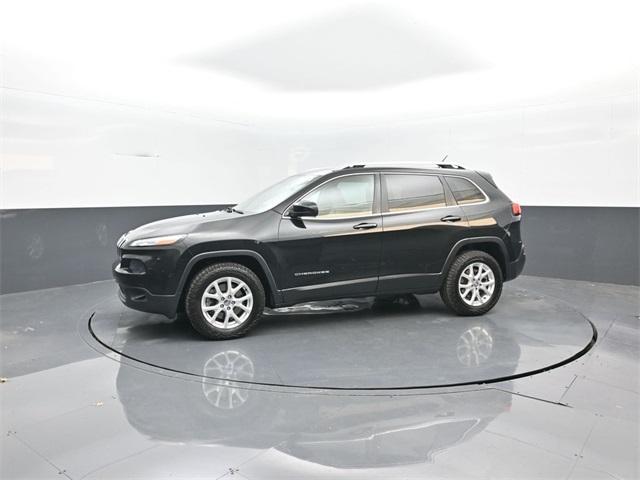 used 2015 Jeep Cherokee car, priced at $10,176