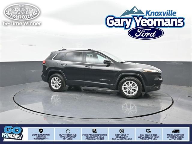 used 2015 Jeep Cherokee car, priced at $10,176