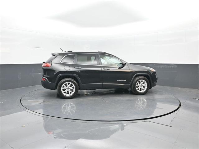 used 2015 Jeep Cherokee car, priced at $10,176