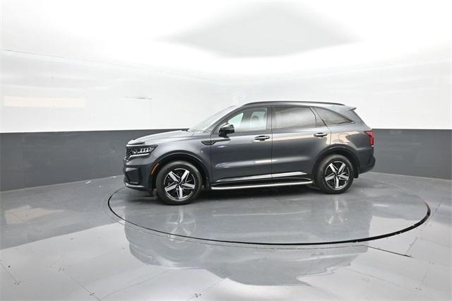 used 2022 Kia Sorento car, priced at $23,985
