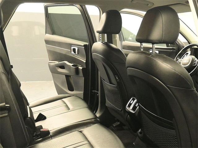used 2022 Kia Sorento car, priced at $23,985