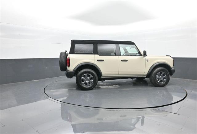 new 2025 Ford Bronco car, priced at $43,905