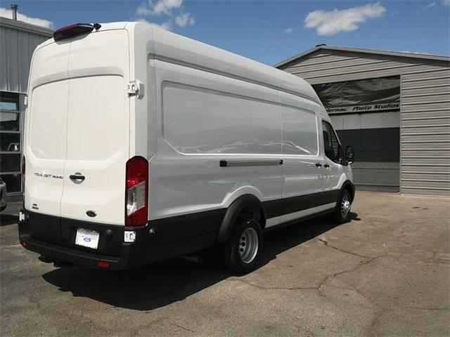 new 2025 Ford Transit-350 car