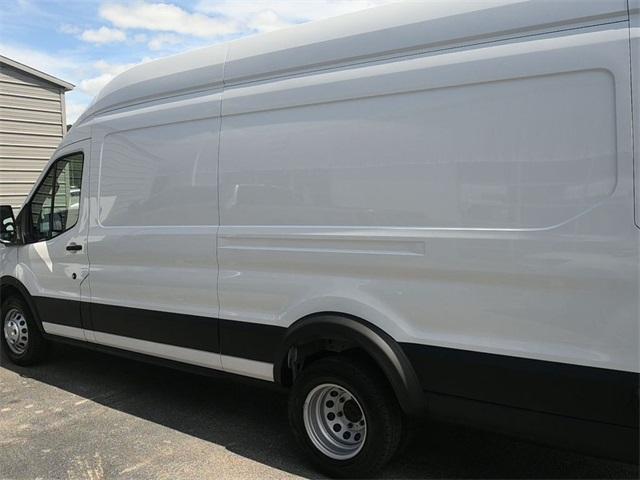 new 2025 Ford Transit-350 car