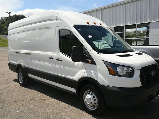 new 2025 Ford Transit-350 car