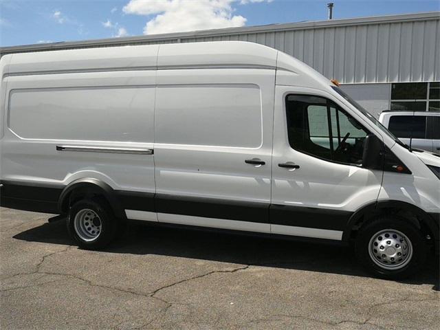 new 2025 Ford Transit-350 car