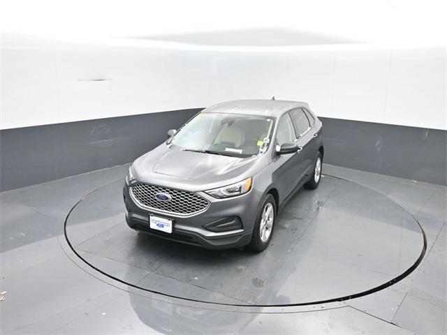 used 2024 Ford Edge car, priced at $28,746