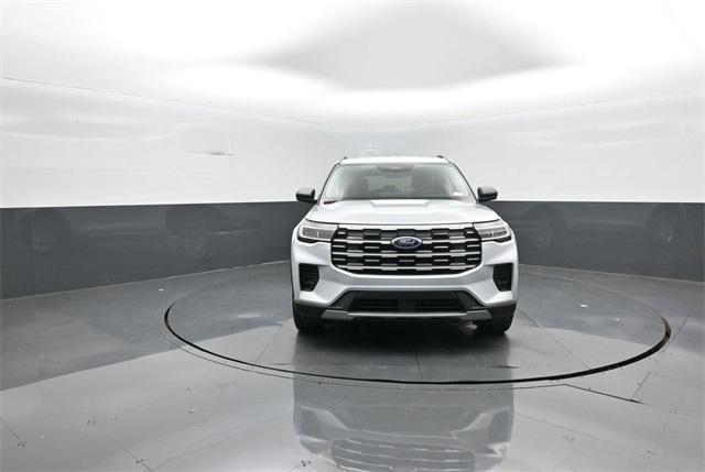 new 2025 Ford Explorer car, priced at $42,204