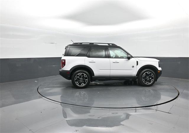 new 2025 Ford Bronco Sport car, priced at $39,565
