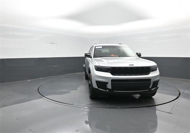 used 2021 Jeep Grand Cherokee L car, priced at $22,186