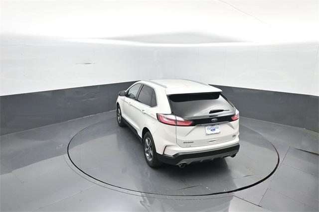 used 2020 Ford Edge car, priced at $15,975