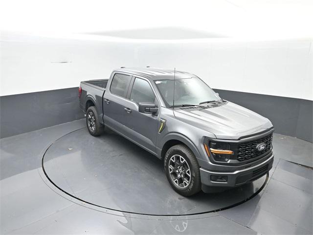 new 2024 Ford F-150 car, priced at $47,077